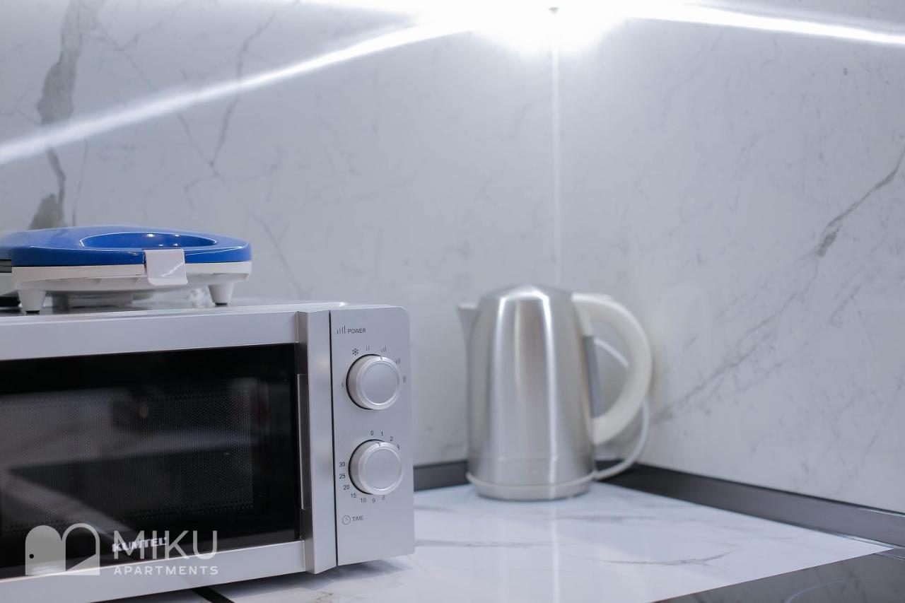 Miku - Lux 2bd At City Center