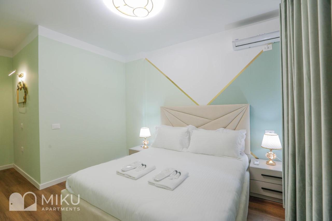 Miku - Lux 2bd At City Center Appartement Tirana