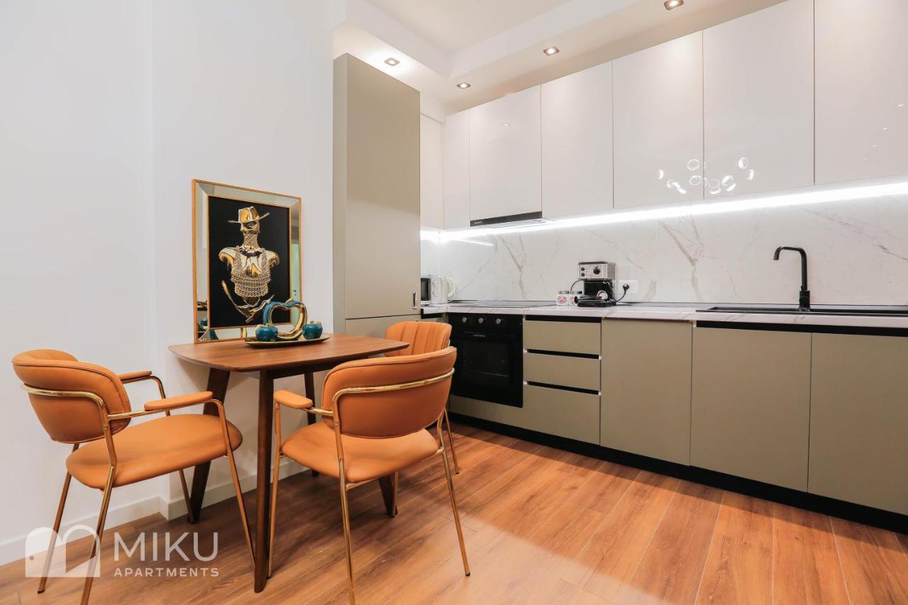 Appartement Miku - Lux 2bd At City Center Tirana