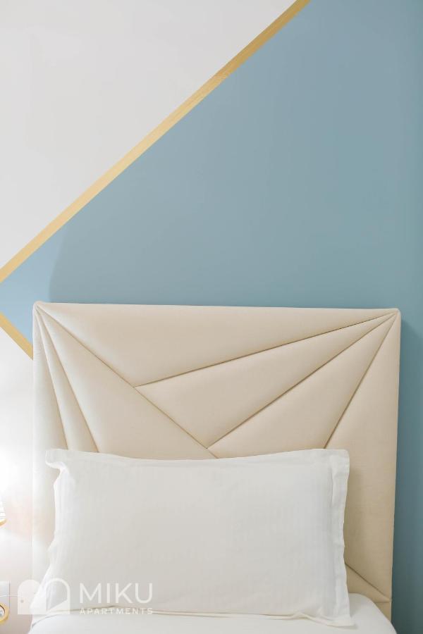 Miku - Lux 2bd At City Center