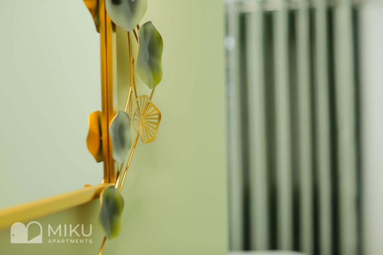 Miku - Lux 2bd At City Center Appartement Tirana