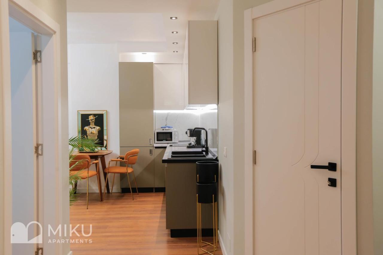Miku - Lux 2bd At City Center *